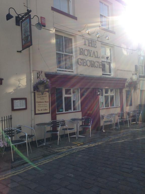 Bed and Breakfast The Royal George Staithes Exteriér fotografie